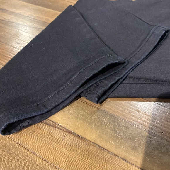 RW&CO Slim-Leg Super Stretch Pant - Black size 33x32 - Picture 12 of 14